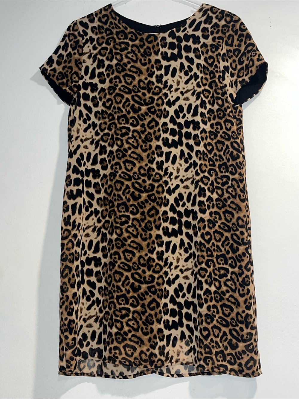 LINE AND DOT Leopard print shift dress
